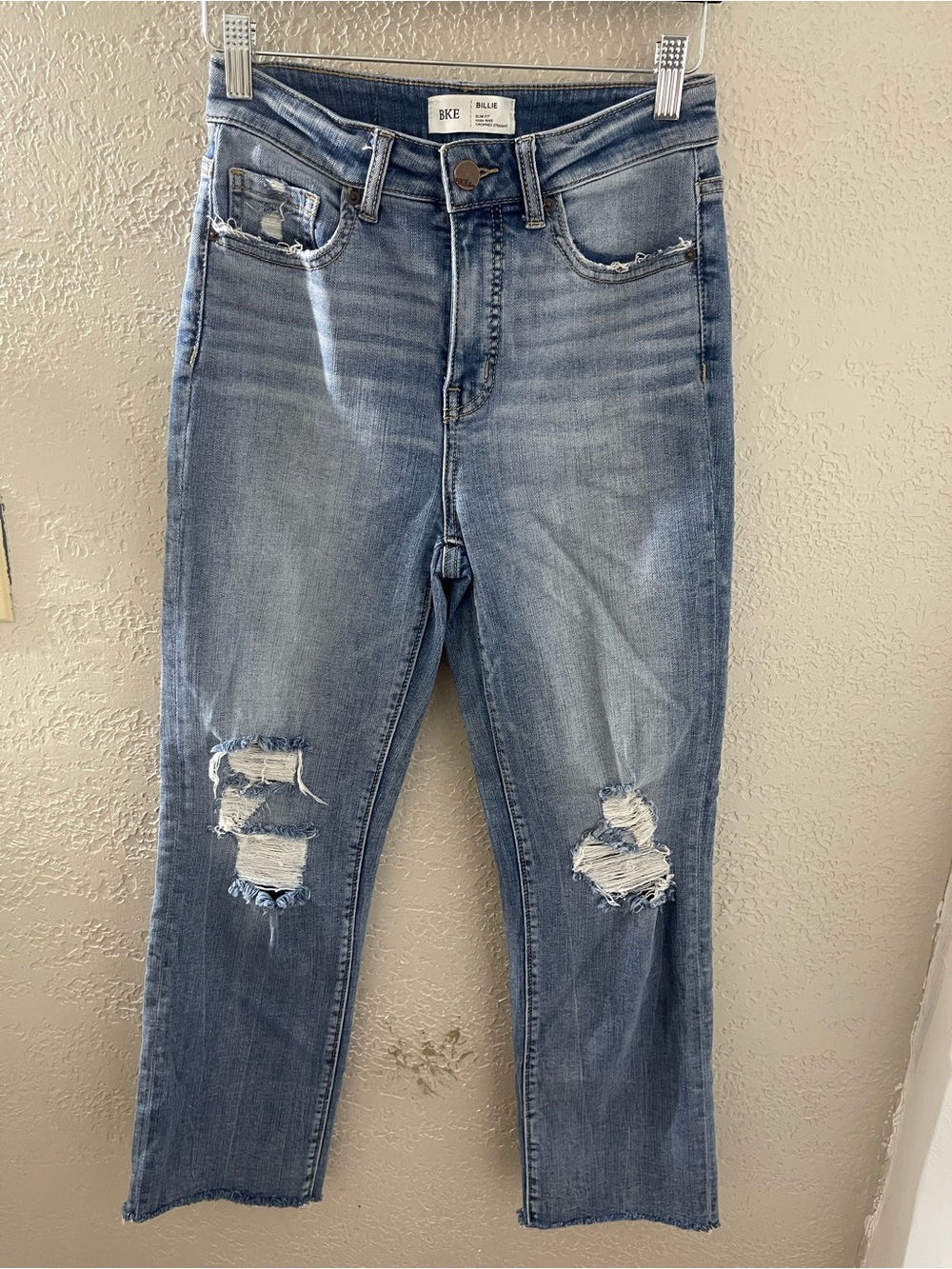 BKE Billie Women’s Light Blue Slim Fit High Rise Distressed Cropped Jeans 27X28
